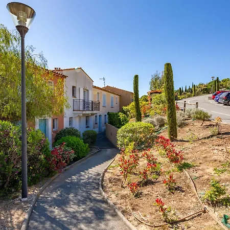 Les Coralines By Interhome Les Issambres